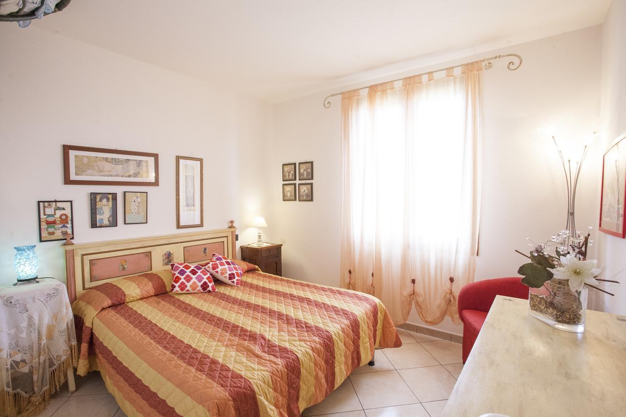 Appartamento Trilo Ornella Портоферрайо Экстерьер фото